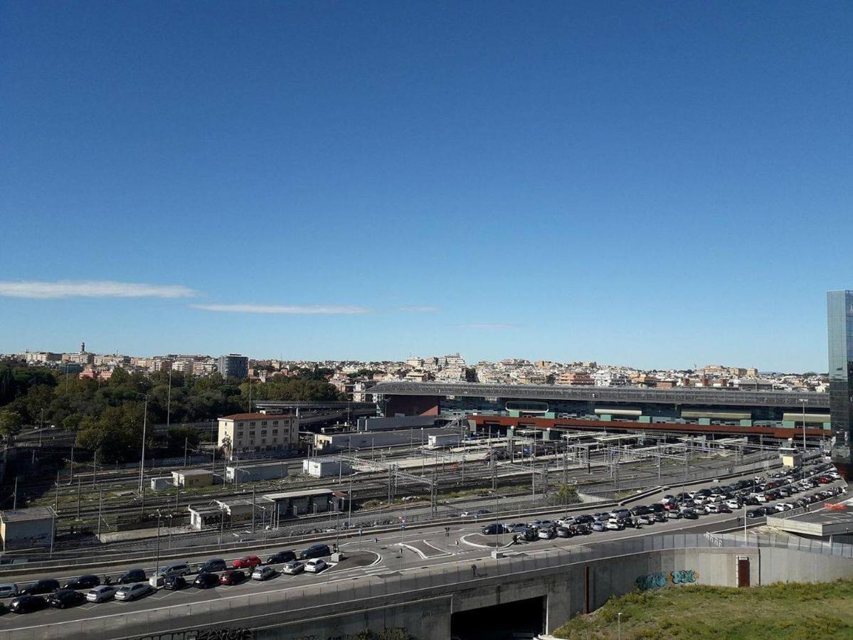 Tiburtina Hotel Holiday Rzym Zewnętrze zdjęcie